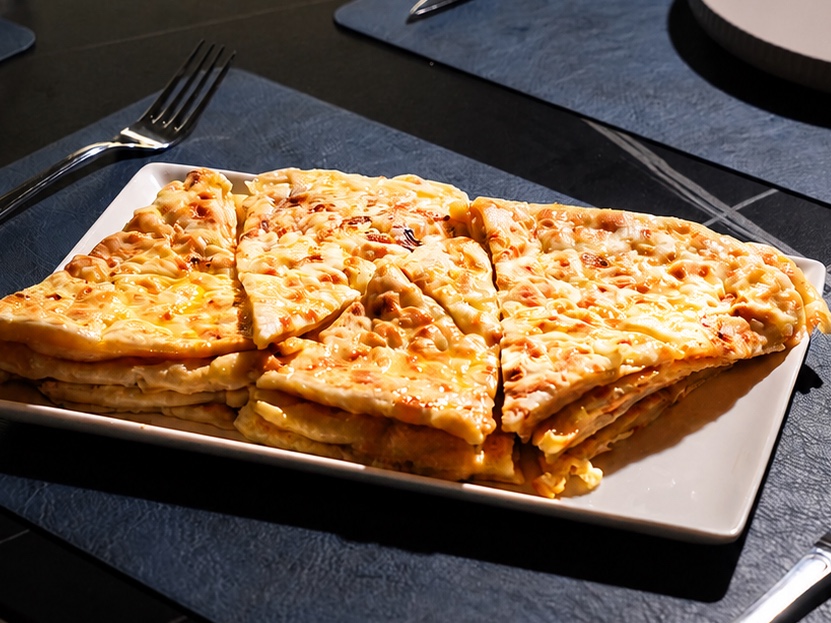 Chepalgash with Cheese